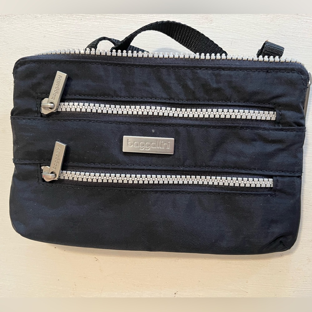 Baggallini Small Black Bag